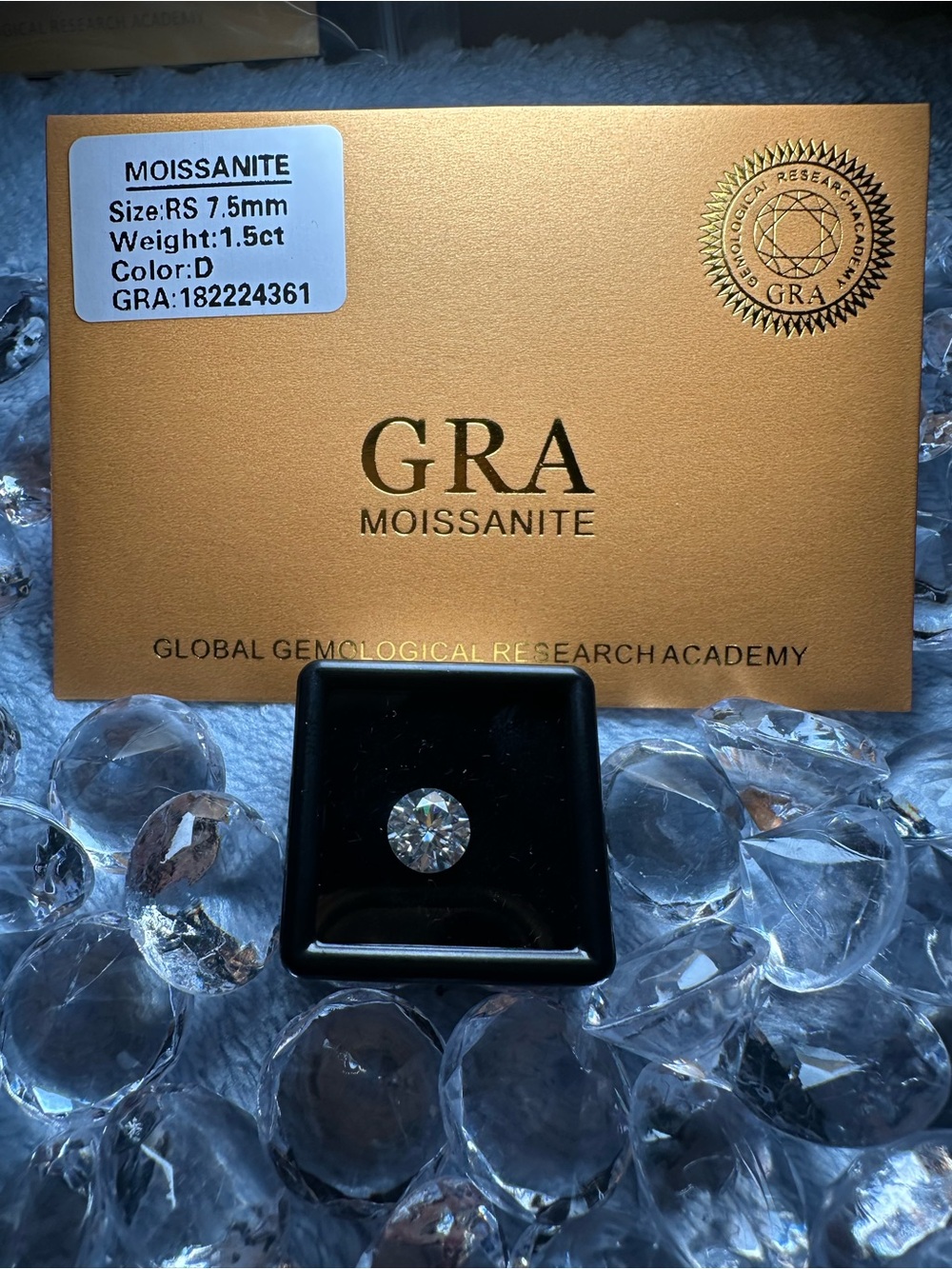 1.5ct GRA Certified Round Moissanite - D Color